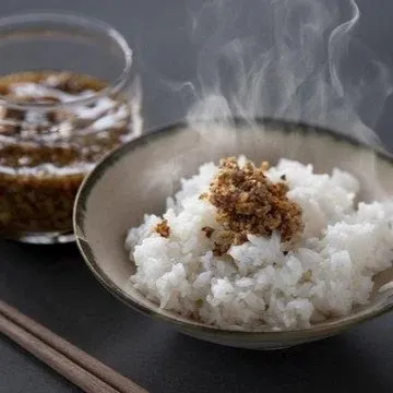 【送料無料】【ポストイン便】サクサクにんにくふりかけ(200g)